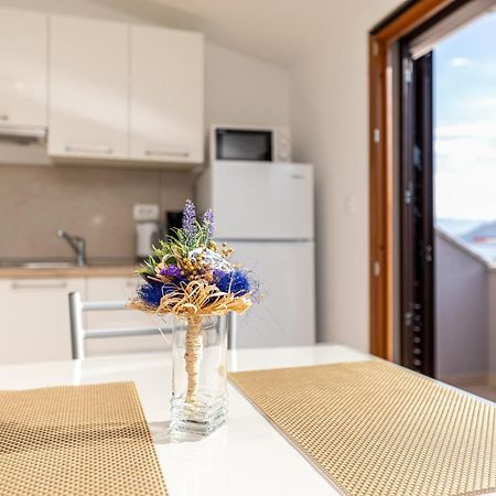 Apartments Crnekovic III Baška Eksteriør bilde