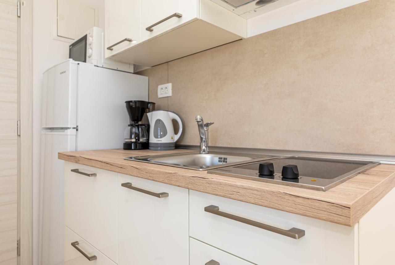 Apartments Crnekovic III Baška Eksteriør bilde