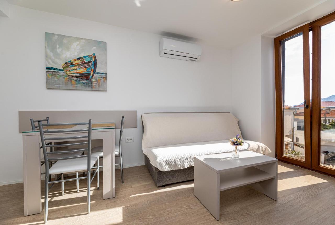 Apartments Crnekovic III Baška Eksteriør bilde