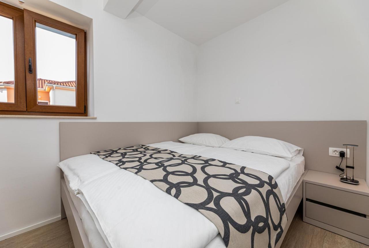 Apartments Crnekovic III Baška Eksteriør bilde