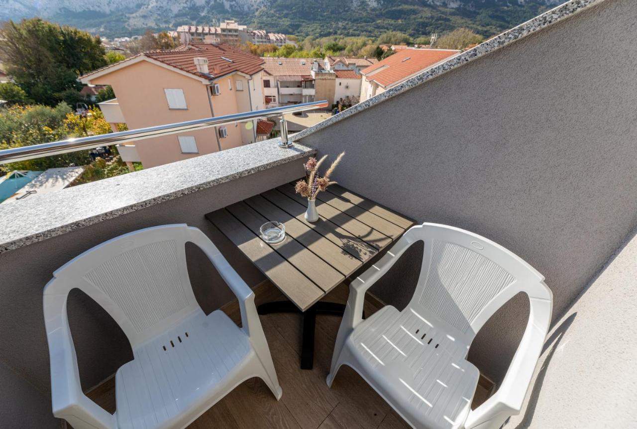 Apartments Crnekovic III Baška Eksteriør bilde