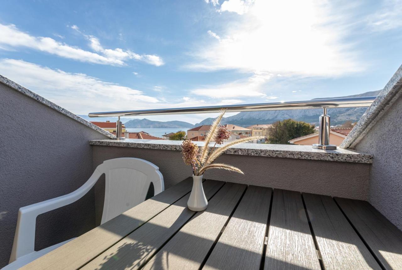Apartments Crnekovic III Baška Eksteriør bilde